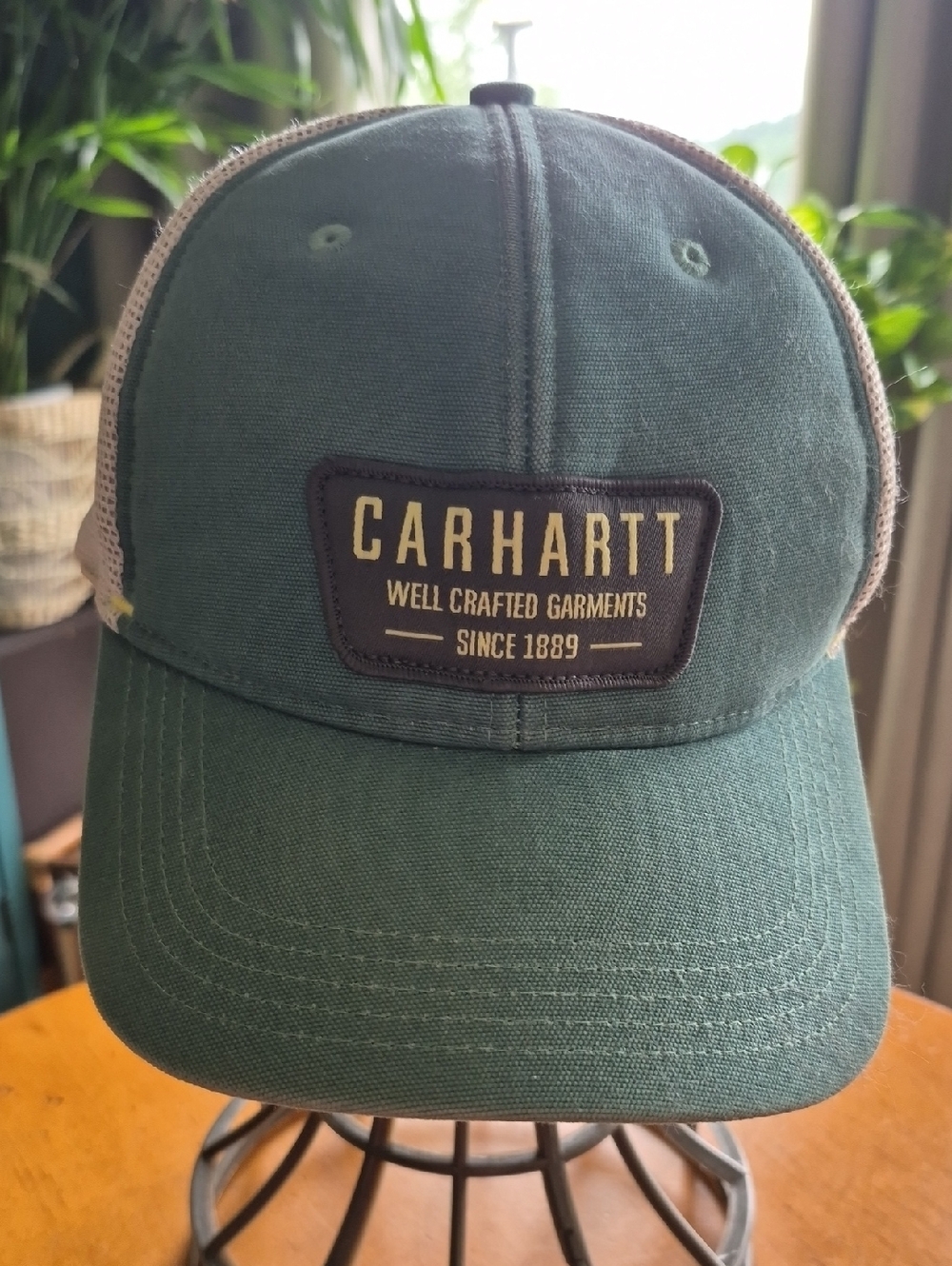 Carhartt Forest Green and Cream Mesh Trucker Hat